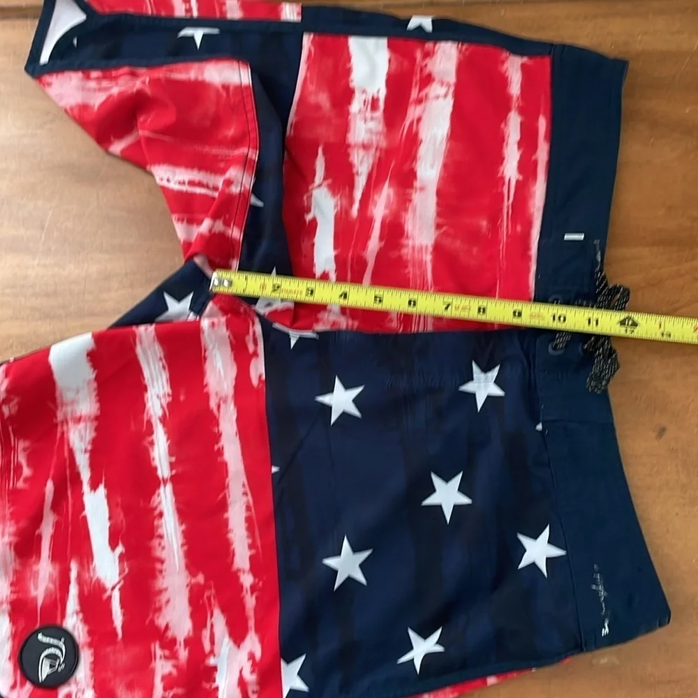 Quicksilver High Line Board Shorts Size 34